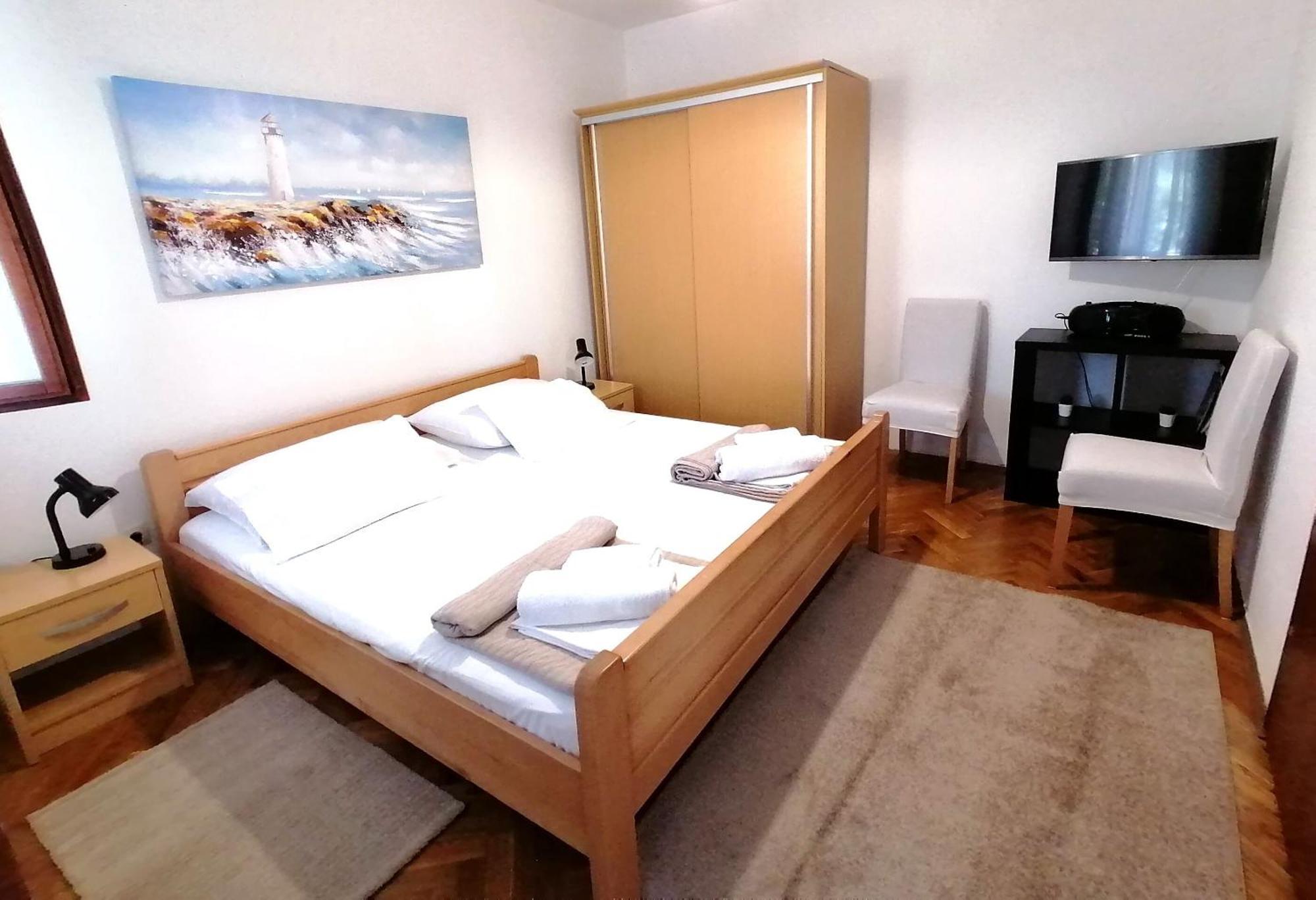 Apartments Miha Krk Town Extérieur photo